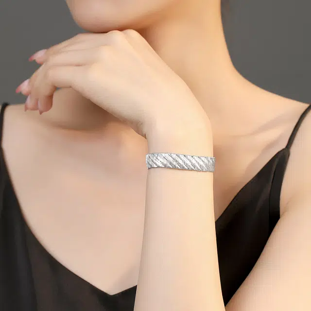 ADHORA S925