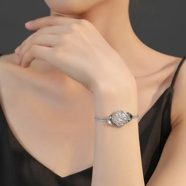 ADHORA S925