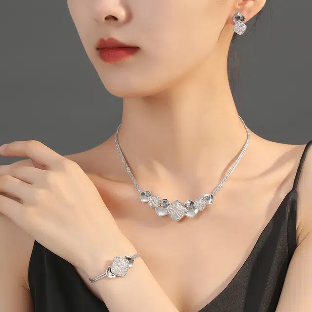 ADHORA S925