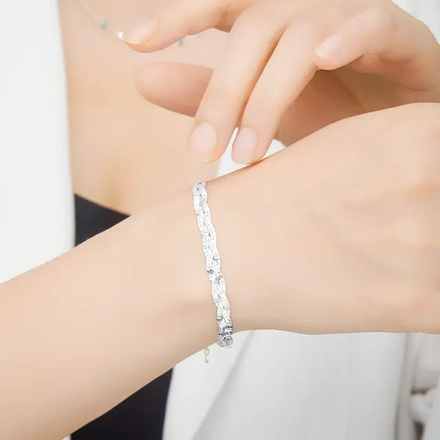 ADHORA 925