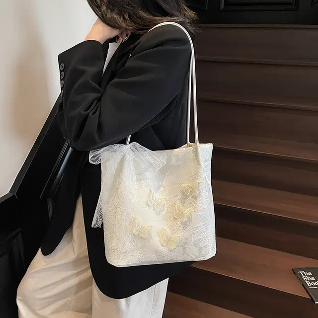 Tote