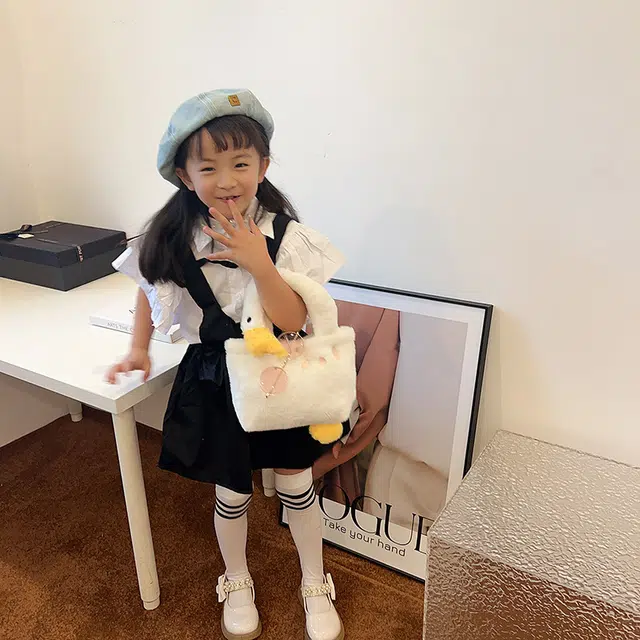 芭菲尼 可爱大白鹅日系甜美可爱 毛绒 手提包 儿童款 白色