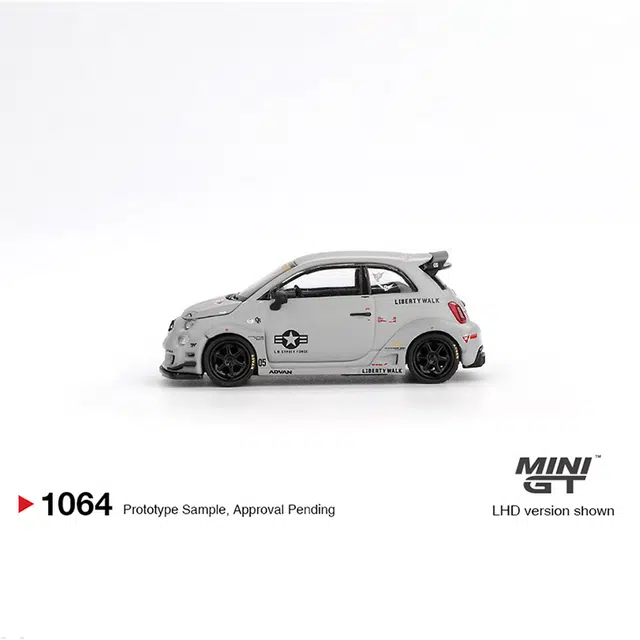 MINI GT 595 LB-WORKS