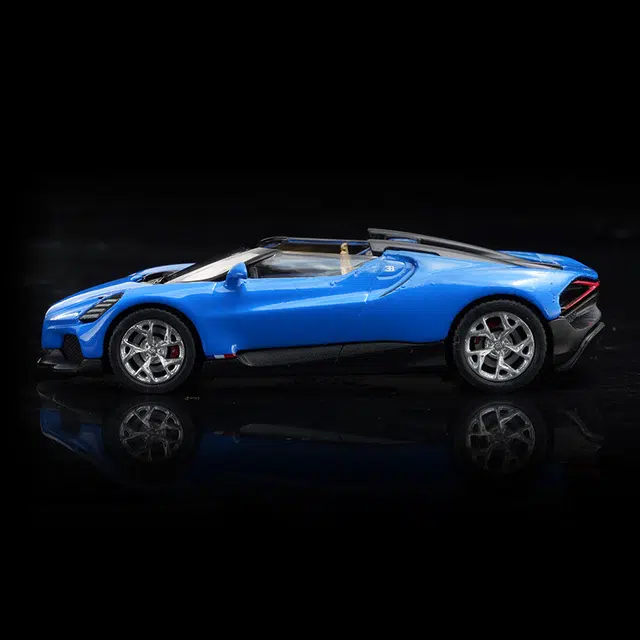 PosterCars Mistral 164