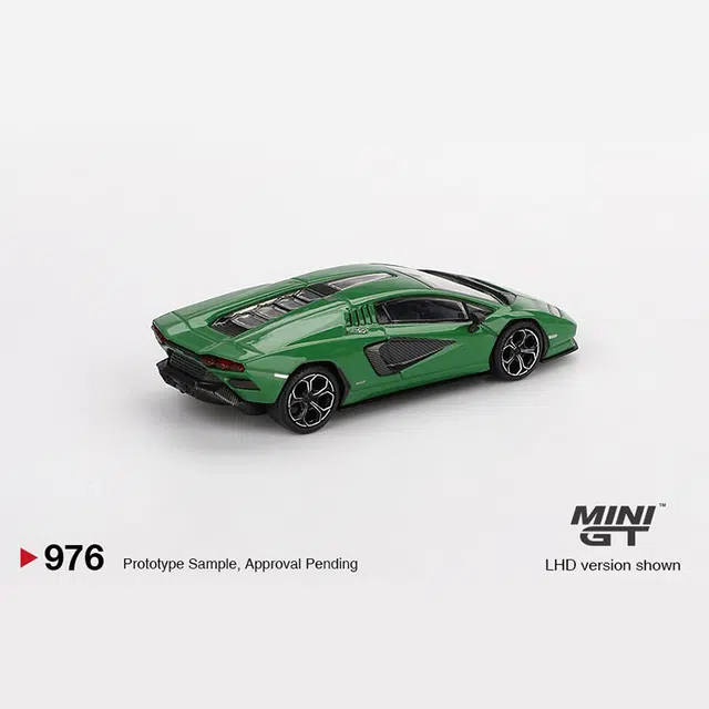 MINI GT LP800