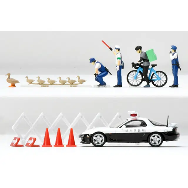 TAKARA TOMY 164 RX7 LV-CarSnap16b