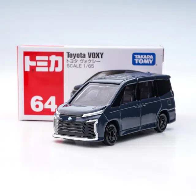 TAKARA TOMY 164 VOXY
