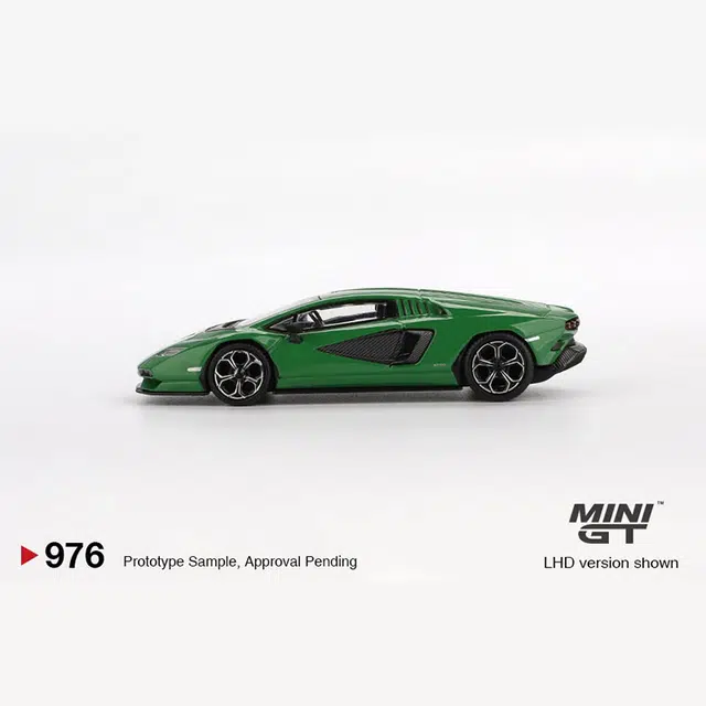 MINI GT LP800