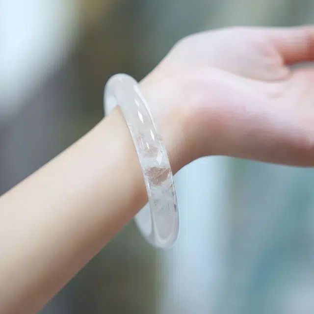 【优选特级天然水晶】 喜宝春花 白月光新中式国风通透梦幻女友飘花 白幽灵纯净能贵量妃镯百搭显示高级感好运天然 白水晶 手镯 女款