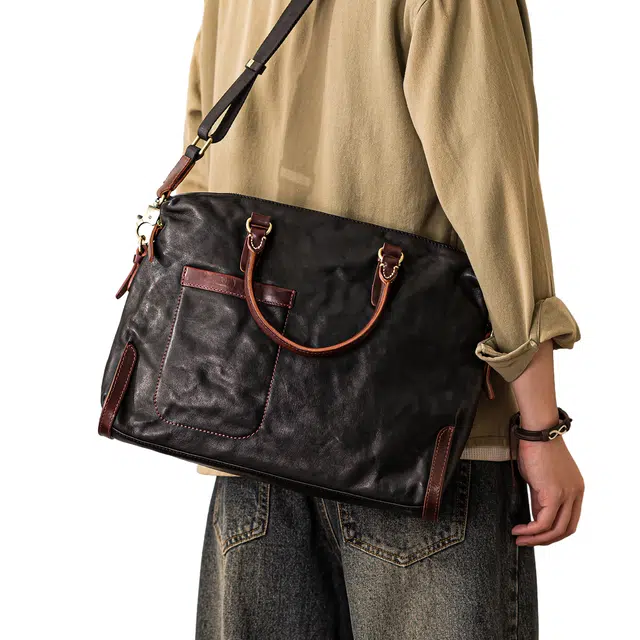 后步 不撞款设计复古百搭休闲商务日常通勤 头层牛皮 公文包 男款 黑色