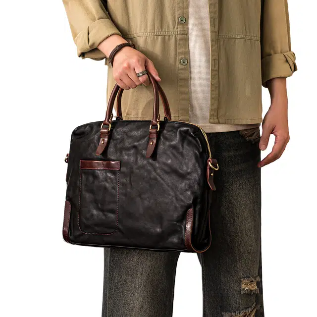 后步 不撞款设计复古百搭休闲商务日常通勤 头层牛皮 公文包 男款 黑色