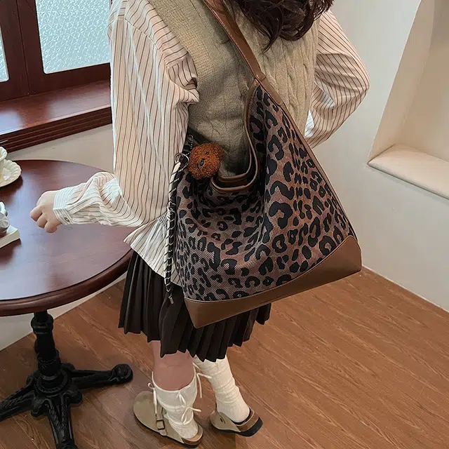 PU Tote