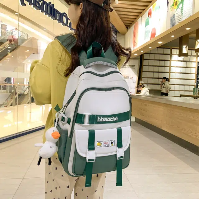 三只小鸭 大容量轻便 尼龙 双肩包 女款 黑色/红色/卡其色/绿色