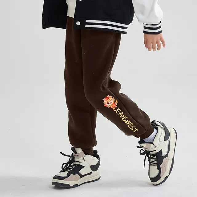 JEANSWEST JNR Logo