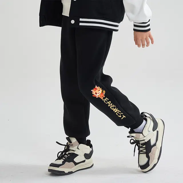 JEANSWEST JNR Logo
