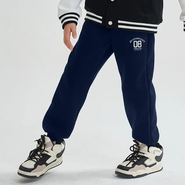 JEANSWEST JNR Logo