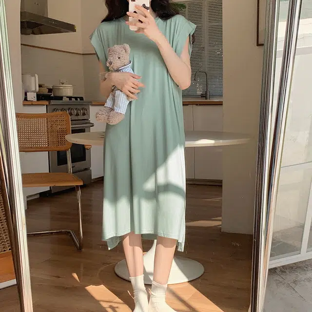 花季的故事 圆领无袖舒适透气睡裙 女款 绿宝石