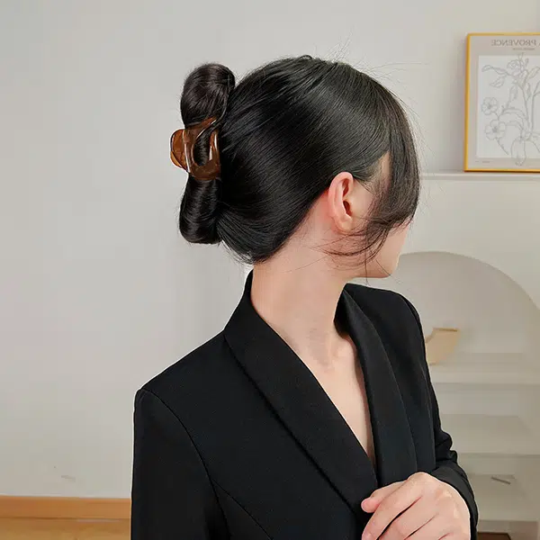 左欧 异形设计中号抓夹 半扎发 异形高马尾发抓后脑勺鲨鱼夹 发夹 女款