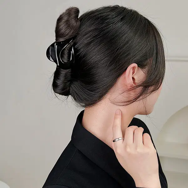 左欧 异形设计中号抓夹 半扎发 异形高马尾发抓后脑勺鲨鱼夹 发夹 女款