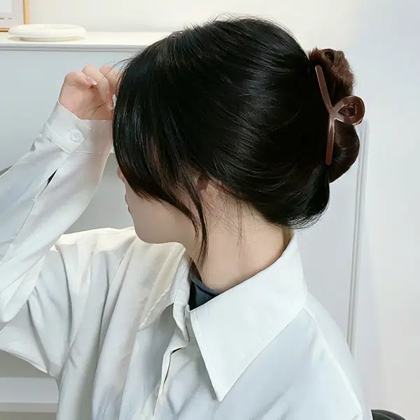 左欧 发量少 后脑勺盘发 高级感鲨鱼夹 发夹 女款