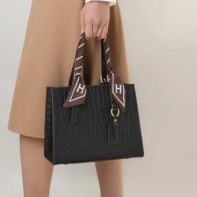 PT'SON Tote