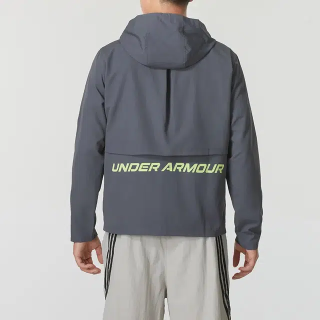 Under Armour LOGO