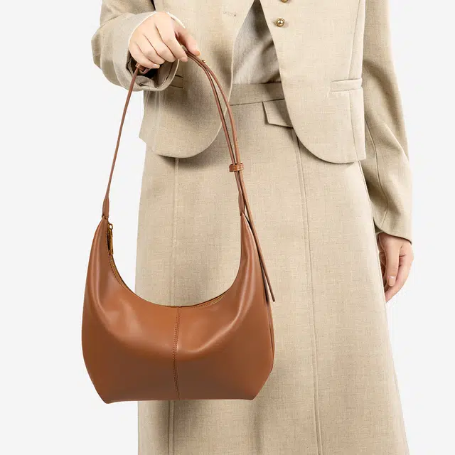 teenmix hobo