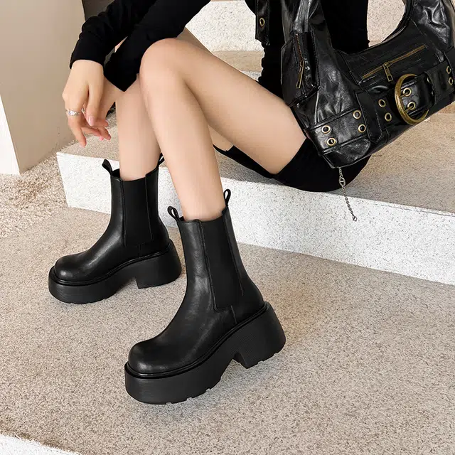 AIQINISHA 8