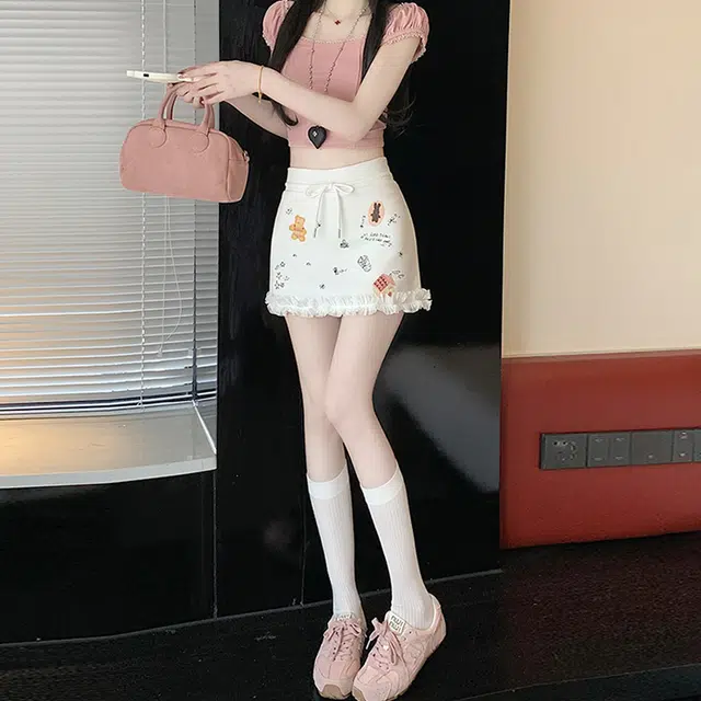 AINUOERMY A