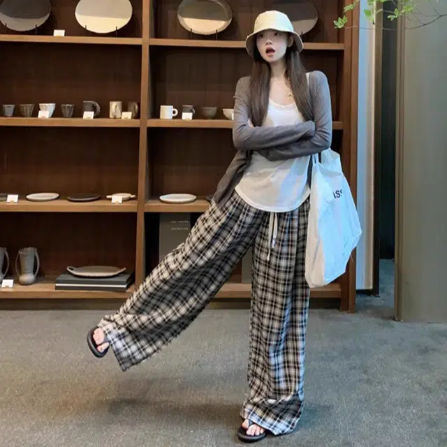 AINUOERMY