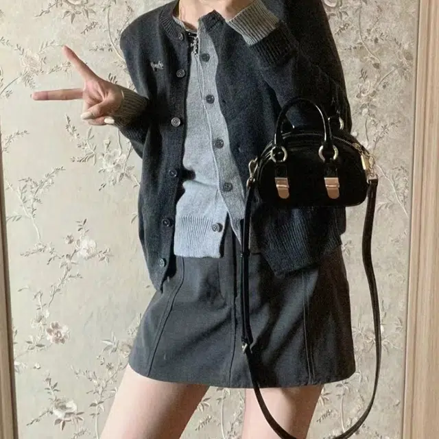 AINUOERMY A