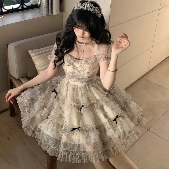 困住大象 甜美少女蝴蝶结印花烫金芭蕾风蓬蓬裙装短袖连衣裙 女款