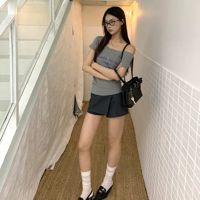AINUOERMY T