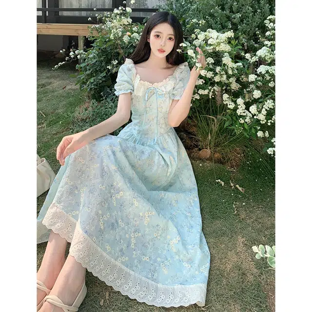 依钗 舒适通勤百搭简约休闲温柔风服饰短袖连衣裙 女款