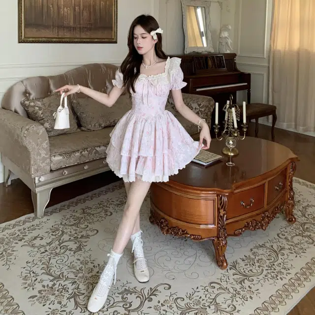 依钗 舒适通勤百搭简约休闲温柔风服饰短袖连衣裙 女款