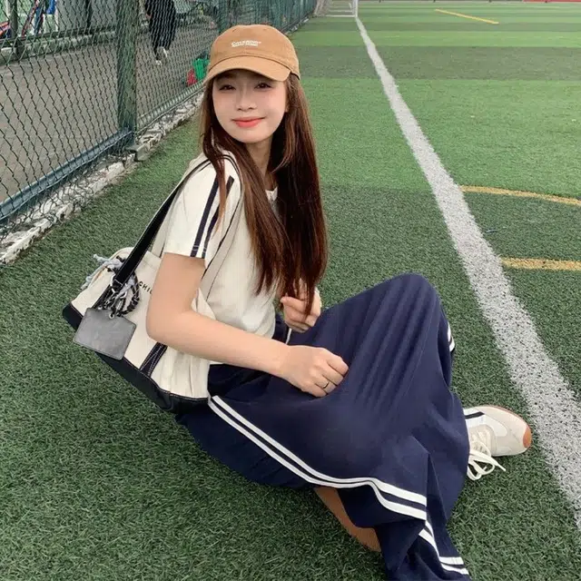 AINUOERMY
