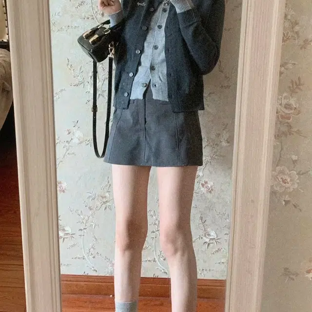 AINUOERMY A