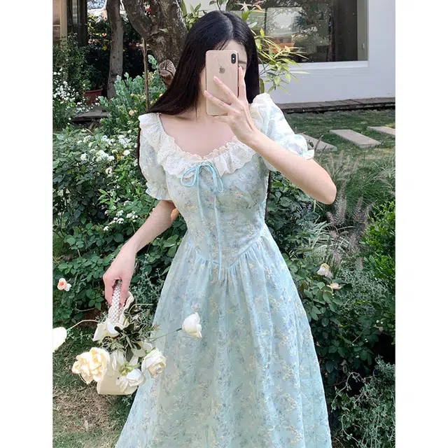 依钗 舒适通勤百搭简约休闲温柔风服饰短袖连衣裙 女款