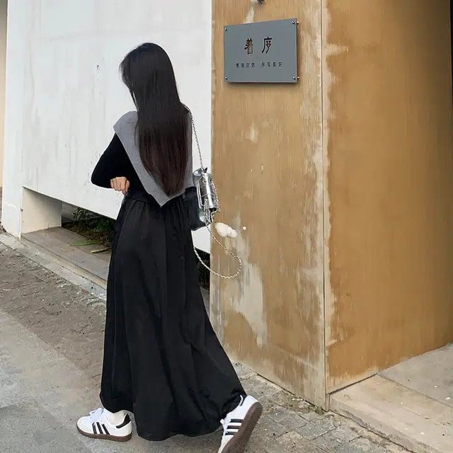 AINUOERMY A