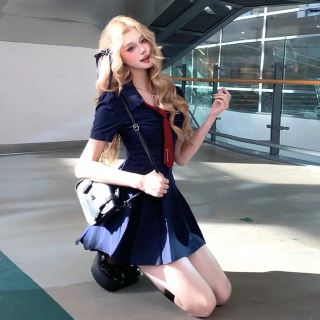 AINUOERMY A