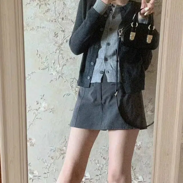 AINUOERMY A