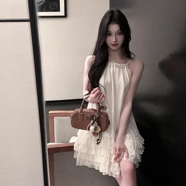 AINUOERMY A