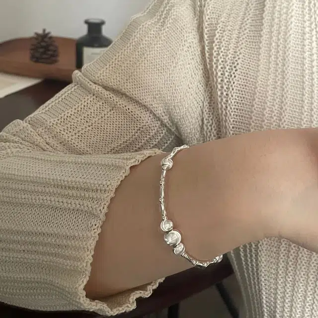 S925