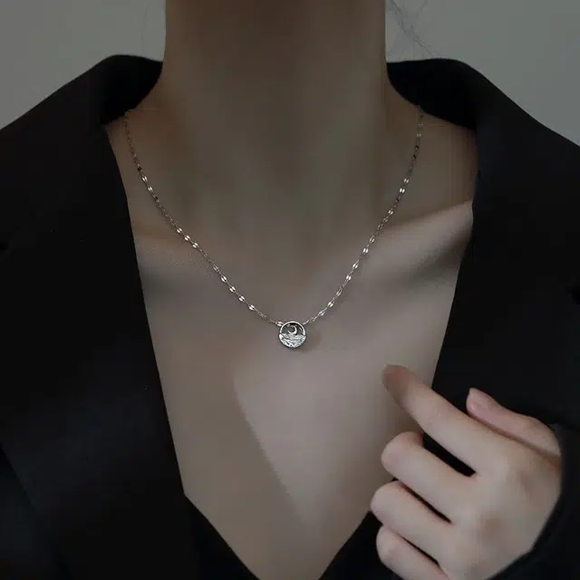 S925