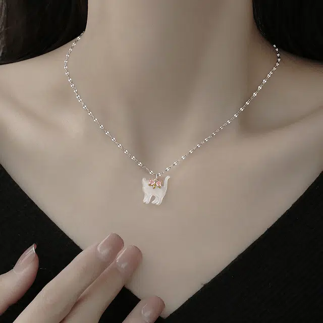 亲喜 可爱甜美蝴蝶结贝母猫咪吊坠 精致轻奢小众设计高级感锁骨链 合金 项链 女款