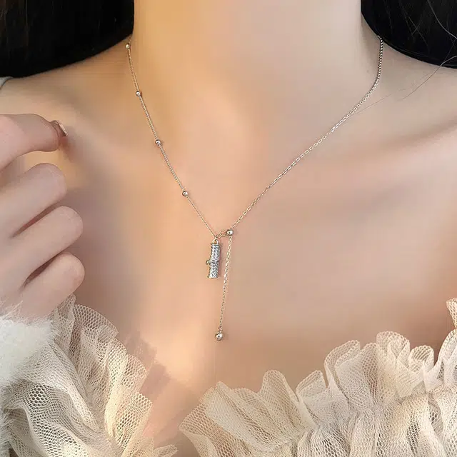 S925