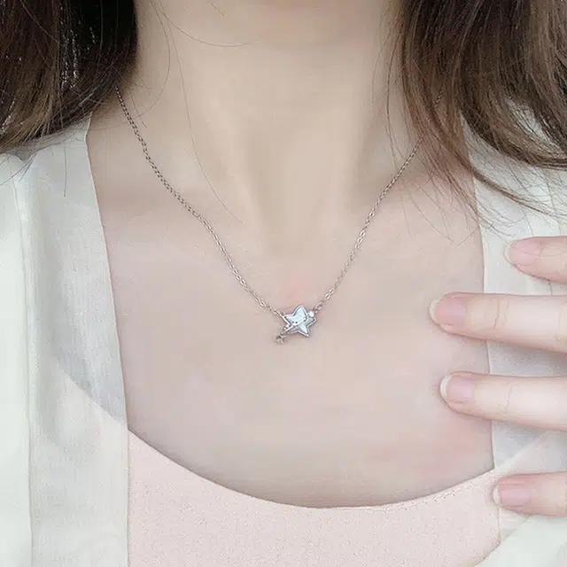 S925