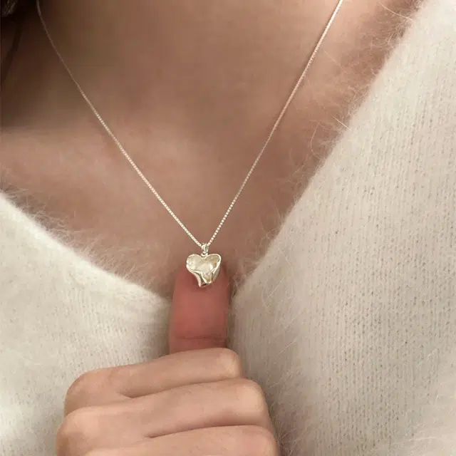 S925