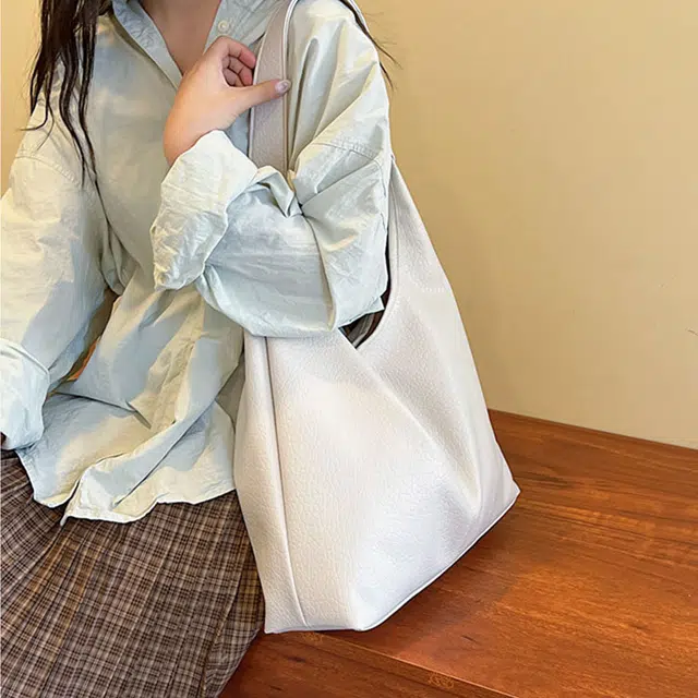 PU Tote