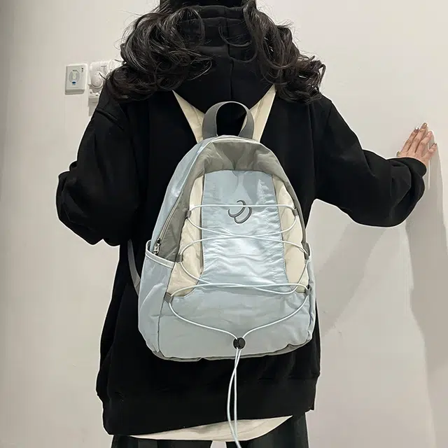 艾妮兔 双肩包小众设计撞色百搭运动 尼龙 男女同款 多色
